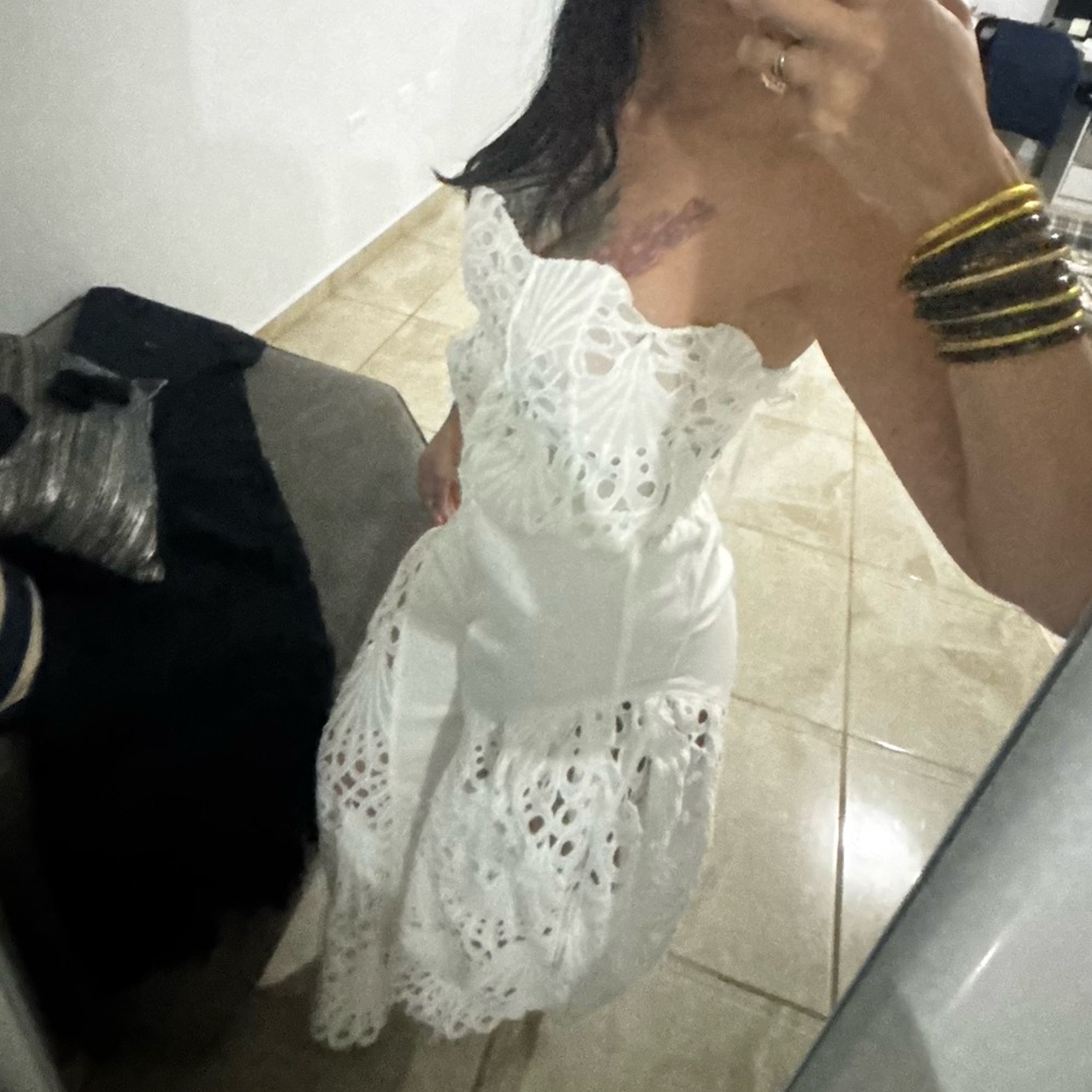 Strapless White Lace Midi Dress - Elegant Summer Style